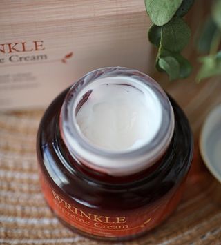 [The Skin House] Wrinkle Supreme Cream — 5점을 준 리뷰어가 2022년 11월 올린 사용 사진