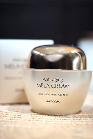 Jutanhak 안티에이징 멜라 크림 50ml / 1.69oz 잡티 &amp; 다크 스팟 케어 하이드레이팅 크림 — 4점을 준 리뷰어가 2023년 7월 올린 사용 사진