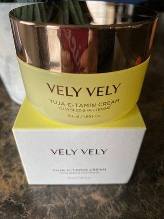 VELY VELY Yuja C-tamin Cream — 5점을 준 리뷰어가 2021년 4월 올린 사용 사진