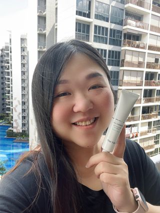 Re:NK 리엔케이 셀루미너스 안티폴루션 UV 크림 — 5점을 준 리뷰어가 2022년 1월 올린 사용 사진