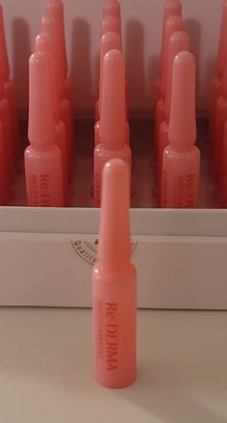 이지듀 리더마 마스터 앰플 1ml x 20 바이알 — 1점을 준 리뷰어가 2021년 4월 올린 사용 사진