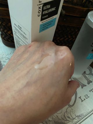 Ultra Hyaluronic Toner, Cream — 3점을 준 리뷰어가 2021년 10월 올린 사용 사진