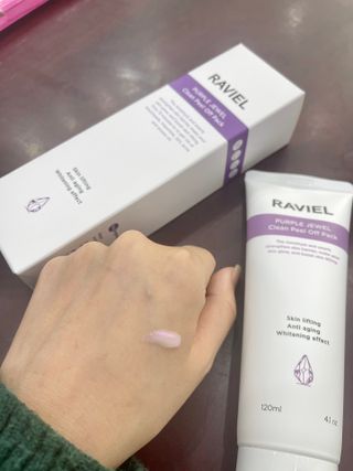 라비엘 RAVIEL 퍼플 쥬얼 클린 필 오프 팩, 마일드 블랙헤드 리무버, 4.1 fl oz(120ml) — 4.5점을 준 리뷰어가 2023년 4월 올린 사용 사진