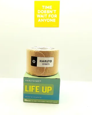 HARUTO 하루토 라이프 UP 엑스트라 센서티브 키네시올로지 테이프 — 4점을 준 리뷰어가 2023년 5월 올린 사용 사진