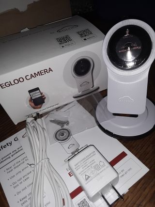 온습도 모니터와 스마트 리모컨이 탑재된 EGLOO cam S4 1080P Wi-Fi 스마트 카메라 — 5점을 준 리뷰어가 2021년 5월 올린 사용 사진