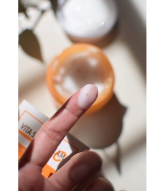 [THE SKIN HOUSE] Vita Snail Cream — 5점을 준 리뷰어가 2022년 11월 올린 사용 사진