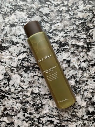 VELY VELY Artemisia Balance Essence — 5점을 준 리뷰어가 2021년 4월 올린 사용 사진