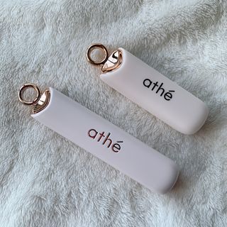 ATHE AUTHENTIC AIRY LIP BALM / 비건립밤 / 어센틱립밤 / 에어리립밤 (수정 요청) — 4점을 준 리뷰어가 2022년 7월 올린 사용 사진
