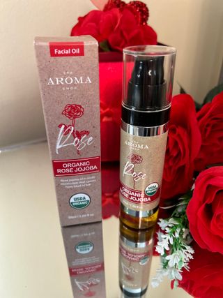 더아로마샵 오가닉 로즈 호호바 오일 50ml — 5점을 준 리뷰어가 2023년 2월 올린 사용 사진