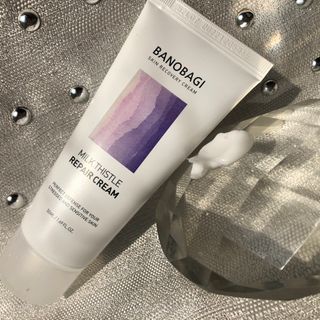바노바기 코스메틱 바노바기 밀크 씨슬 리페어 크림 50ml — 5점을 준 리뷰어가 2023년 3월 올린 사용 사진