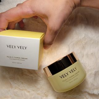 VELY VELY Yuja C-tamin Cream — 5점을 준 리뷰어가 2021년 5월 올린 사용 사진