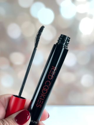 RED COOKIES Beaurer Curl Mascara Black Color Water-proof Smudge-proof Macara — 5점을 준 리뷰어가 2025년 1월 올린 사용 사진