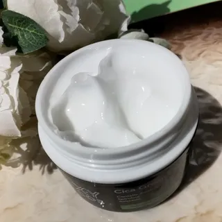 [XYCOS] Cica Green Cream (Vegan) — 5점을 준 리뷰어가 2022년 4월 올린 사용 사진