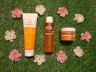 Vita Snail Trio Set [First Essence, Cream, Gel Cleanser] — 5점을 준 리뷰어가 2021년 9월 올린 사용 사진