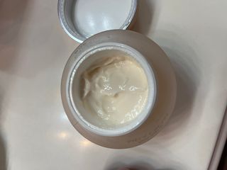Jutanhak 안티에이징 멜라 크림 50ml / 1.69oz 잡티 &amp; 다크 스팟 케어 하이드레이팅 크림 — 5점을 준 리뷰어가 2022년 11월 올린 사용 사진