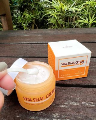 [THE SKIN HOUSE] Vita Snail Cream — 4.5점을 준 리뷰어가 2022년 11월 올린 사용 사진