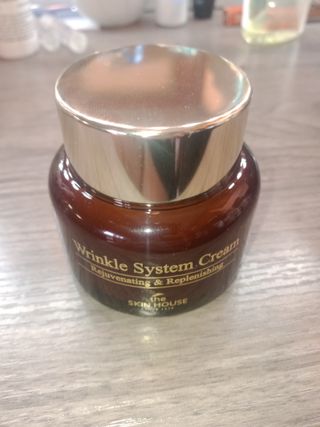 [THE SKIN HOUSE] Wrinkle System Cream — 4.5점을 준 리뷰어가 2021년 12월 올린 사용 사진