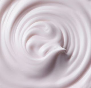 Jutanhak 안티에이징 멜라 크림 50ml / 1.69oz 잡티 &amp; 다크 스팟 케어 하이드레이팅 크림 — 리뷰어가 2023년 11월 올린 사용 사진