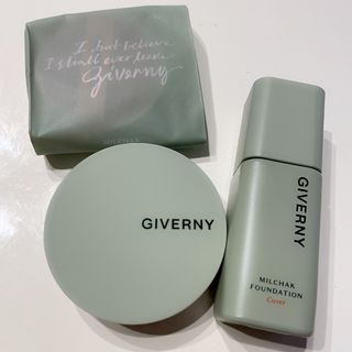 지베르니 밀착 커버 파운데이션 30ml + 밀착 커버 쿠션 본 제품 — 5점을 준 리뷰어가 2023년 9월 올린 사용 사진