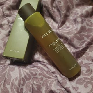 VELY VELY Artemisia Balance Essence — 5점을 준 리뷰어가 2021년 4월 올린 사용 사진