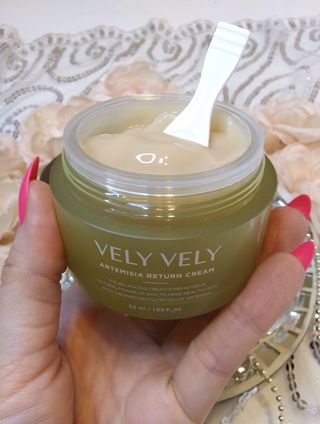 VELY VELY Artemisia Return Cream — 5점을 준 리뷰어가 2021년 4월 올린 사용 사진