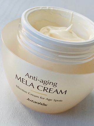 Jutanhak 안티에이징 멜라 크림 50ml / 1.69oz 잡티 &amp; 다크 스팟 케어 하이드레이팅 크림 — 3점을 준 리뷰어가 2022년 11월 올린 사용 사진