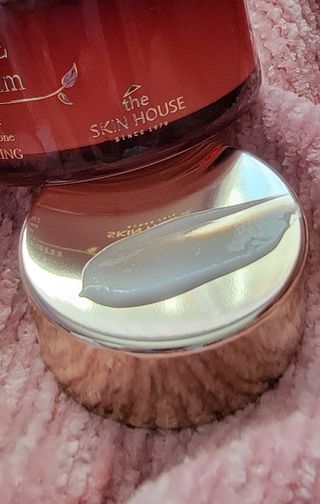 [The Skin House] Wrinkle Supreme Cream — 4점을 준 리뷰어가 2022년 11월 올린 사용 사진