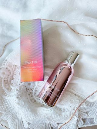 Re:NK 리엔케이 핑크 볼륨 래디언스 컬러크림 — 5점을 준 리뷰어가 2021년 12월 올린 사용 사진
