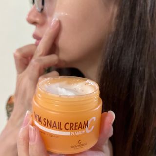 [THE SKIN HOUSE] Vita Snail Cream — 5점을 준 리뷰어가 2022년 11월 올린 사용 사진