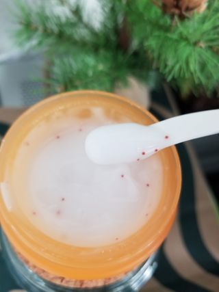 [THE SKIN HOUSE] Vita Snail Cream — 3.5점을 준 리뷰어가 2022년 2월 올린 사용 사진