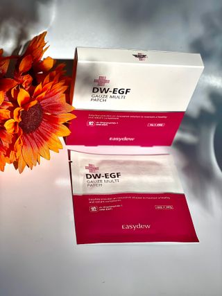 이지듀 DW-EGF 멀티 페이셜 시트 마스크 - 0.53 FL OZ 4EA — 5점을 준 리뷰어가 2021년 8월 올린 사용 사진