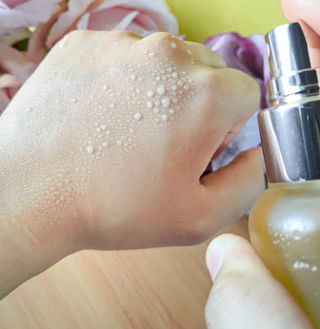 구매평용[dAlba] Exclusive duo - Italian White Truffle First Spray Serum  + Double Serum & Cream — 5점을 준 리뷰어가 2025년 1월 올린 사용 사진