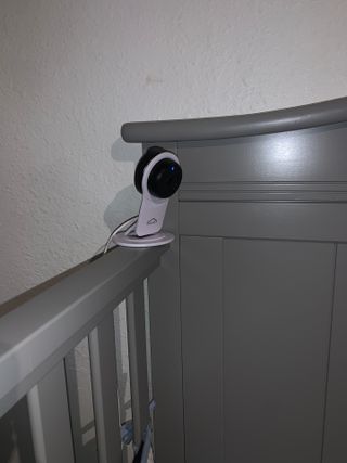 온습도 모니터와 스마트 리모컨이 탑재된 EGLOO cam S4 1080P Wi-Fi 스마트 카메라 — 5점을 준 리뷰어가 2021년 5월 올린 사용 사진