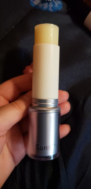 산심 명연수 멀티 스틱 밤 0.38oz 수분 스틱 집중 주름 케어 — 4점을 준 리뷰어가 2022년 11월 올린 사용 사진