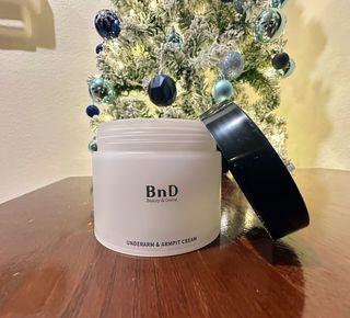 비엔디 2나우[ENG]BnD Body Whitening Underarm Cream — 3.5점을 준 리뷰어가 2024년 12월 올린 사용 사진