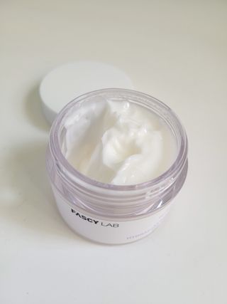 파시랩 USA_[FASCY LAB] 세라마이드 하이드레이팅 크림 — 5점을 준 리뷰어가 2021년 8월 올린 사용 사진