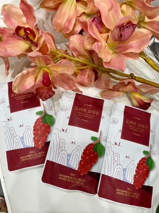 [K-doraji] Omija Berry Drink–80ml pouches of Bellflower Root Concentrate with Omija Berry — 5점을 준 리뷰어가 2021년 8월 올린 사용 사진