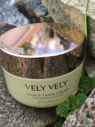 VELY VELY Yuja C-tamin Cream — 5점을 준 리뷰어가 2021년 4월 올린 사용 사진