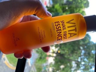 [THE SKIN HOUSE] Vita Snail First Essence — 4.5점을 준 리뷰어가 2022년 3월 올린 사용 사진