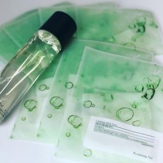 Pyunkang Yul 편강 율 진정 수분 강화 토너 150ml & 진정 마스크팩 10ea — 5점을 준 리뷰어가 2021년 9월 올린 사용 사진