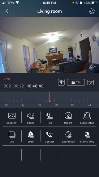 온습도 모니터와 스마트 리모컨이 탑재된 EGLOO cam S4 1080P Wi-Fi 스마트 카메라 — 4.5점을 준 리뷰어가 2021년 6월 올린 사용 사진