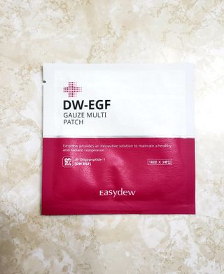 이지듀 DW-EGF 멀티 페이셜 시트 마스크 - 0.53 FL OZ 4EA — 5점을 준 리뷰어가 2021년 8월 올린 사용 사진