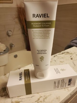 라비엘 머그워트 그린머드 팩투폼 페이스 클렌저, 4.1fl oz(120ml), 2-in-1 멀티 클렌저 — 5점을 준 리뷰어가 2022년 9월 올린 사용 사진