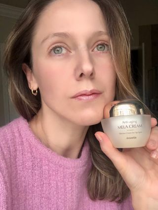 Jutanhak 안티에이징 멜라 크림 50ml / 1.69oz 잡티 &amp; 다크 스팟 케어 하이드레이팅 크림 — 5점을 준 리뷰어가 2022년 11월 올린 사용 사진