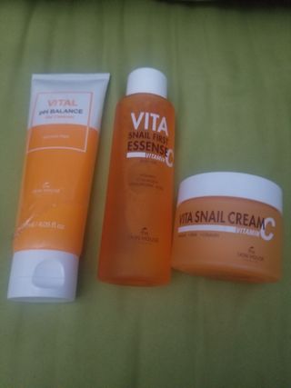 Vita Snail Trio Set [First Essence, Cream, Gel Cleanser] — 5점을 준 리뷰어가 2021년 9월 올린 사용 사진