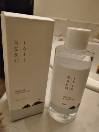 라운드 랩 1025 독도 토너 100ml — 4.5점을 준 리뷰어가 2021년 2월 올린 사용 사진