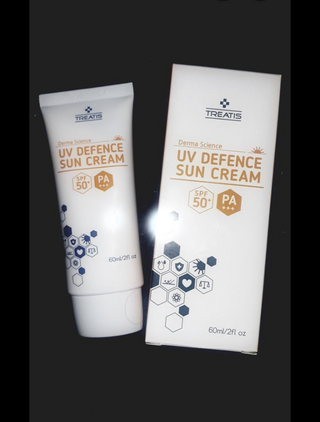 트리티스 US [TREATIS] UV Defence Sun Cream PA+++ / SPF50+ — 5점을 준 리뷰어가 2021년 3월 올린 사용 사진