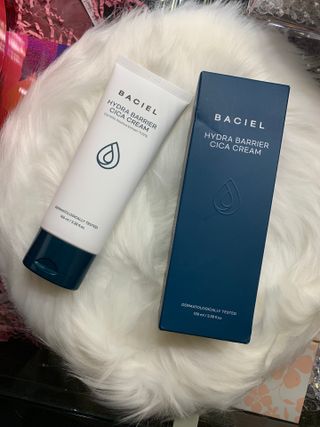 바시엘 BACIEL 바시엘 하이드라 베리어 시카 크림 — 5점을 준 리뷰어가 2021년 8월 올린 사용 사진