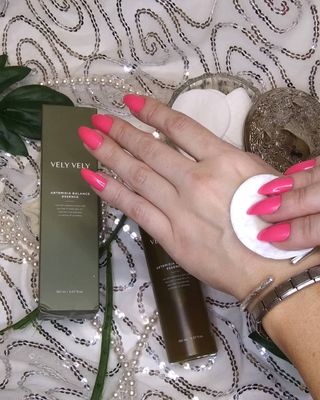 VELY VELY Artemisia Balance Essence — 5점을 준 리뷰어가 2021년 4월 올린 사용 사진