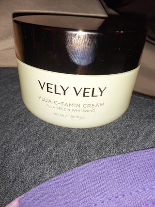 VELY VELY Yuja C-tamin Cream — 4점을 준 리뷰어가 2021년 5월 올린 사용 사진